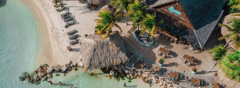 Hemmingway-beach-club