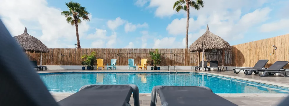 Bon-Bini-Resort-Zwembad-Curaçao