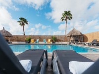 zwembad-zonneterras-curacao