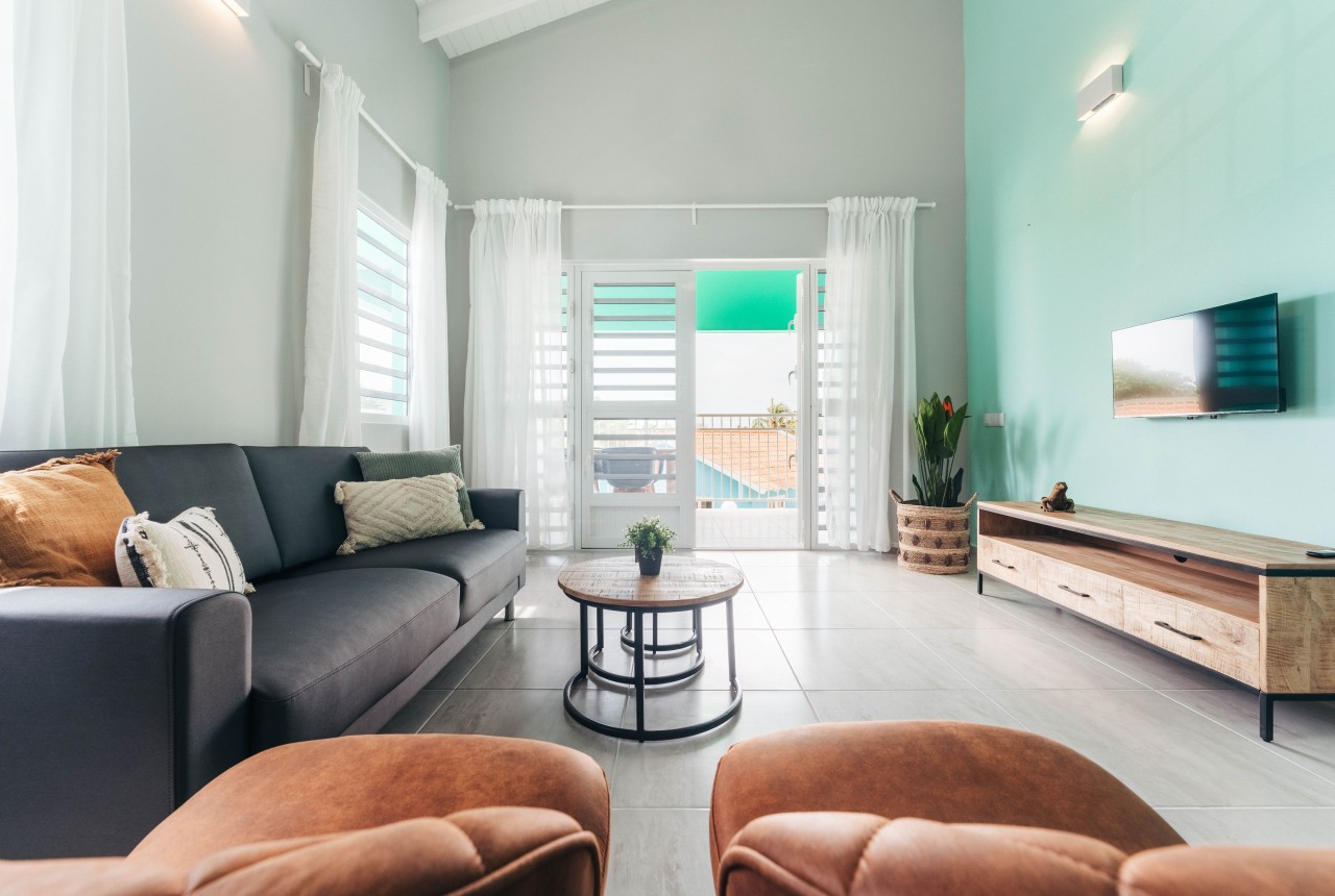 Gezellige woonkamer van de bungalow